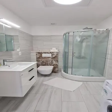 Luxury Ani Ii - Two Bedroom With Terrace