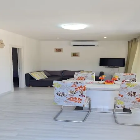 Luxury Ani Ii - Two Bedroom With Terrace *