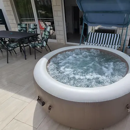 Luxury Ani Ii - Two Bedroom With Terrace *