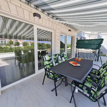 Apartment Luxury Ani Ii - Two Bedroom With Terrace Sutivan