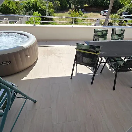 Luxury Ani Ii - Two Bedroom With Terrace Sutivan